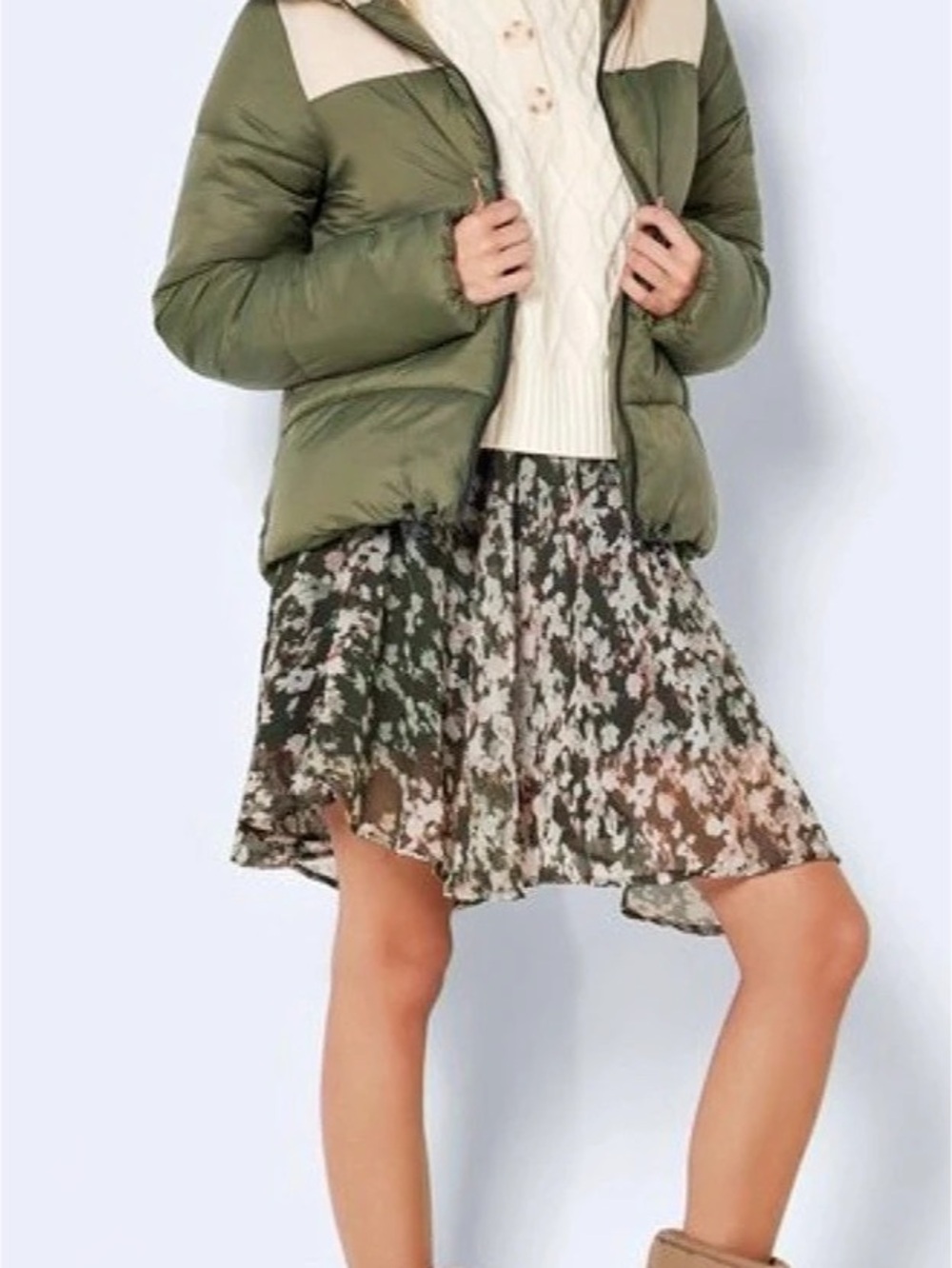Noisy May Padded Hooded Jacket Hooded Puffer Jacket in Green & Cream Like New